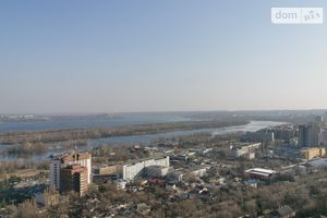 Продается 3-комнатная квартира 96 кв. м в Днепре