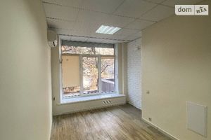 Здається в оренду офіс 15 кв. м в адміністративній будівлі