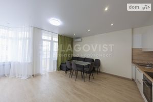 Продается 1-комнатная квартира 52 кв. м в Киеве