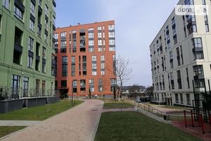 Продается 2-комнатная квартира 58.8 кв. м в Ровно