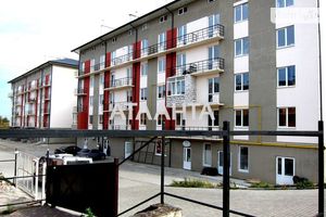Продается 3-комнатная квартира 83.5 кв. м в Каменке-Бугской