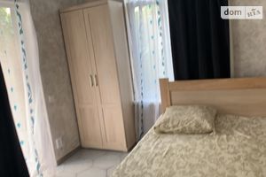 Здається в оренду одноповерховий будинок з гаражем