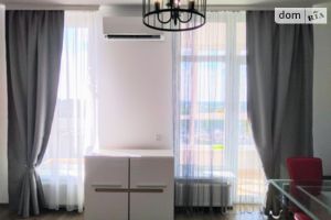 Сдается в аренду 1-комнатная квартира 36 кв. м в Киеве