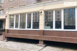Продается помещения свободного назначения 140.1 кв. м в 18-этажном здании