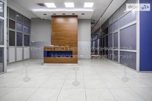 Здається в оренду приміщення вільного призначення 278 кв. м в 18-поверховій будівлі