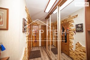 Продается 2-комнатная квартира 50.8 кв. м в Виннице