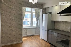 Продається 2-кімнатна квартира 61 кв. м у Одесі