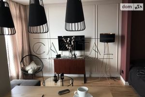 Продается 1-комнатная квартира 46 кв. м в Киеве