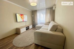 Продается 2-комнатная квартира 48 кв. м в Днепре