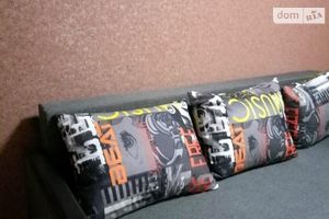 Сдается в аренду 1-комнатная квартира 34 кв. м в Полтаве