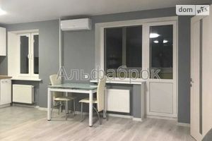 Сдается в аренду 2-комнатная квартира 46 кв. м в Киеве