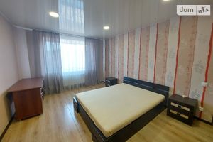Сдается в аренду 1-комнатная квартира 45 кв. м в Тернополе