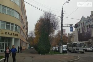 Сдается в аренду помещения свободного назначения 16 кв. м в 5-этажном здании