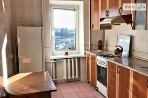 Сдается в аренду 2-комнатная квартира 48 кв. м в Ровно