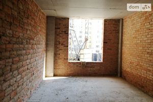 Продається 1-кімнатна квартира 46.49 кв. м у Рівному