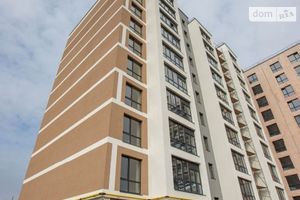 Продається 2-кімнатна квартира 61 кв. м у Тернополі