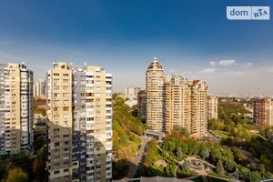 Продается 4-комнатная квартира 190 кв. м в Киеве