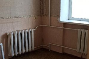Продается 1-комнатная квартира 13 кв. м в Чернигове
