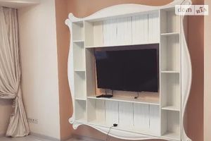 Здається в оренду 1-кімнатна квартира 58.3 кв. м у Києві