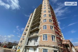Продается нежилое помещение в жилом доме 135 кв. м в 10-этажном здании