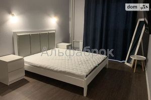 Сдается в аренду 1-комнатная квартира 47 кв. м в Киеве