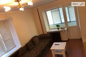 Продается 1-комнатная квартира 32 кв. м в Днепре