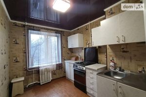 Продается 2-комнатная квартира 48 кв. м в Мариуполе