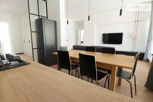 Сдается в аренду 3-комнатная квартира 87 кв. м в Львове