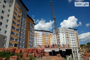 Продається 3-кімнатна квартира 81.79 кв. м у Тернополі