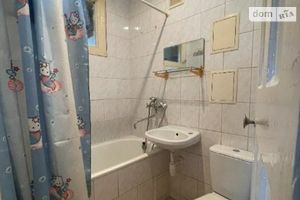 Продается 2-комнатная квартира 45 кв. м в Днепре
