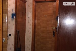 Продается 1-комнатная квартира 38 кв. м в Днепре