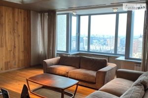 Продается 3-комнатная квартира 173 кв. м в Киеве
