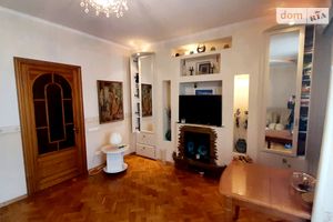Продається 2-кімнатна квартира 57 кв. м у Миколаєві