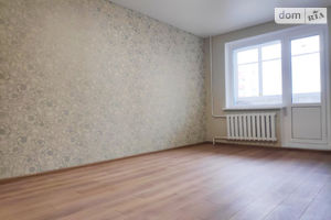 Продается 3-комнатная квартира 72 кв. м в Хмельницком