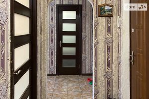 Продается 2-комнатная квартира 49 кв. м в Днепре