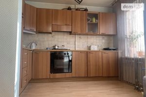 Продається 5-кімнатна квартира 104 кв. м у Дніпрі