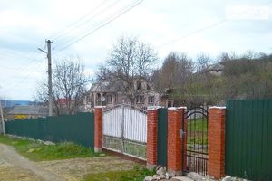 Продается дом на 2 этажа 214 кв. м с мансардой