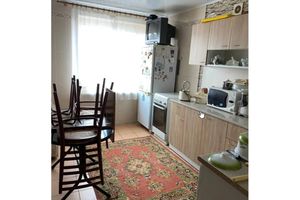 Продается 3-комнатная квартира 65 кв. м в Днепре