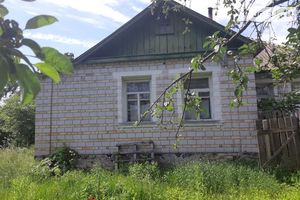 Продается одноэтажный дом 100 кв. м с беседкой
