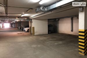 Сдается в аренду подземный паркинг под легковое авто на 14 кв. м
