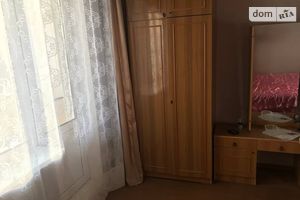 Здається в оренду кімната 80 кв. м у Києві