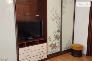 Здається в оренду 2-кімнатна квартира 72 кв. м у Києві
