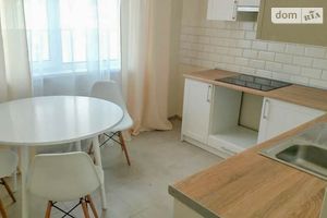 Продается 2-комнатная квартира 67 кв. м в Киеве