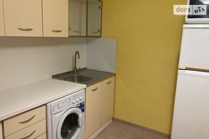 Продається 2-кімнатна квартира 43 кв. м у Дніпрі