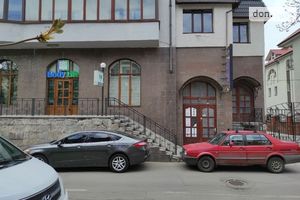 Продається нежитлове приміщення в житловому будинку 293.2 кв. м в 11-поверховій будівлі