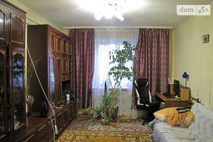 Продается 4-комнатная квартира 84 кв. м в Запорожье