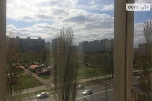 Продается 3-комнатная квартира 73 кв. м в Киеве