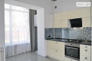 Продается 1-комнатная квартира 50.4 кв. м в Николаеве