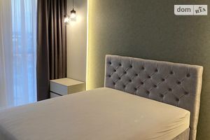 Сдается в аренду 1-комнатная квартира 45 кв. м в Ровно