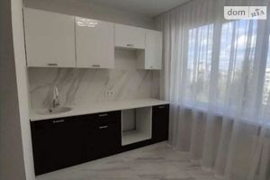 Продается 2-комнатная квартира 61 кв. м в Киеве